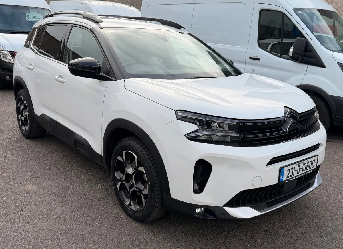 2023 Citroen C5 Aircross Commercial - Image 1
