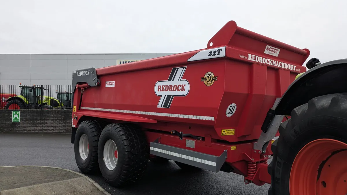 New REDROCK 22 Ton dump trailer - Image 3