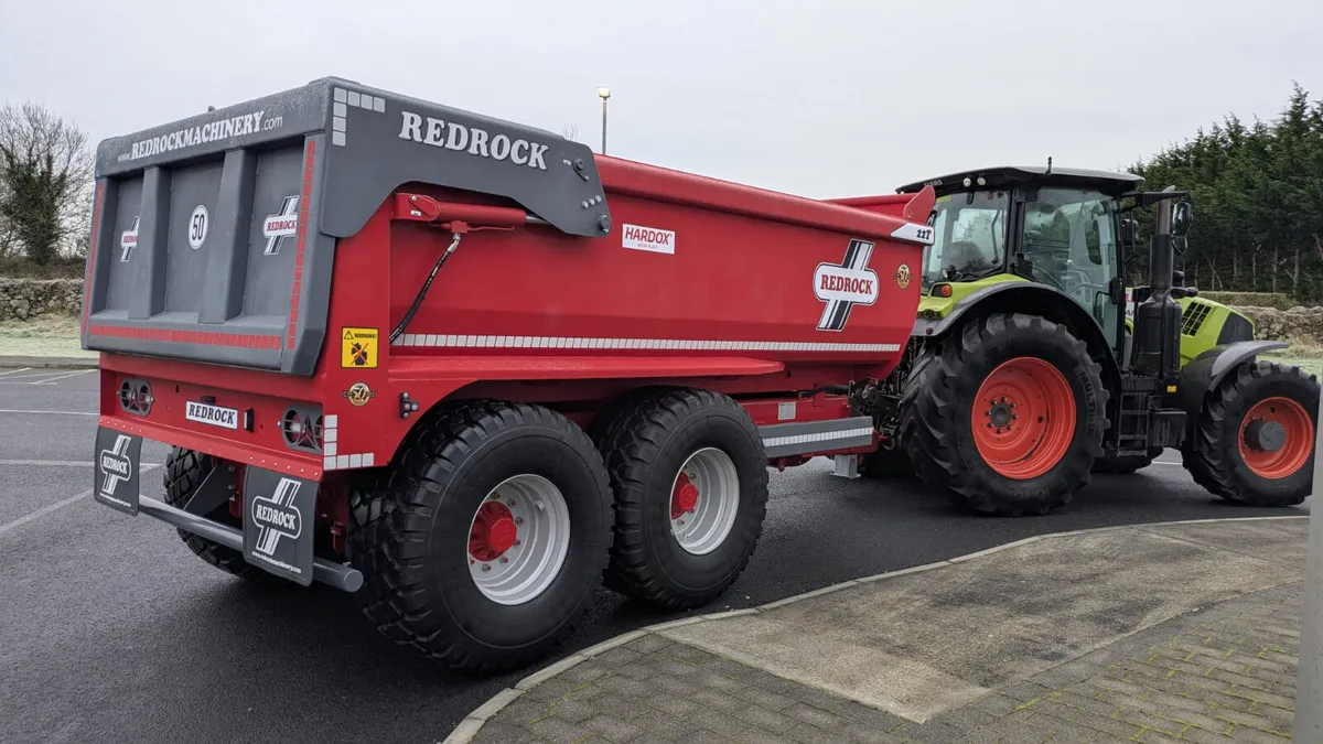 New REDROCK 22 Ton dump trailer - Image 4