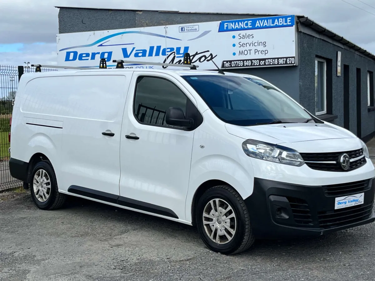 VAUXHALL VIVARO 2.0 Vivaro 3100 Dynamic S/S - Image 1