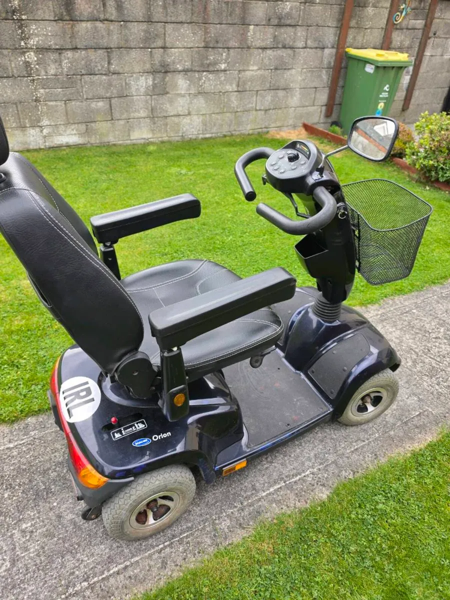 Mobility scooter - Image 2