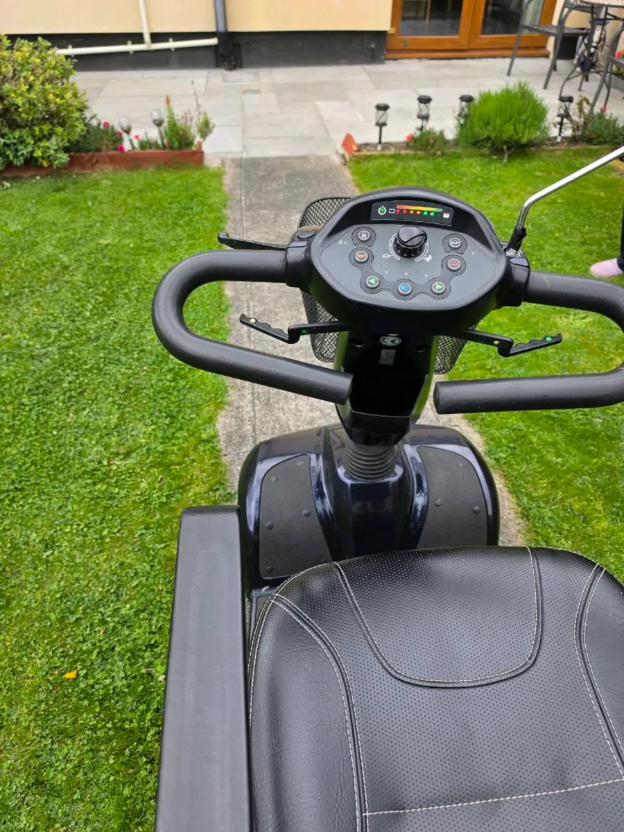Mobility scooter - Image 4
