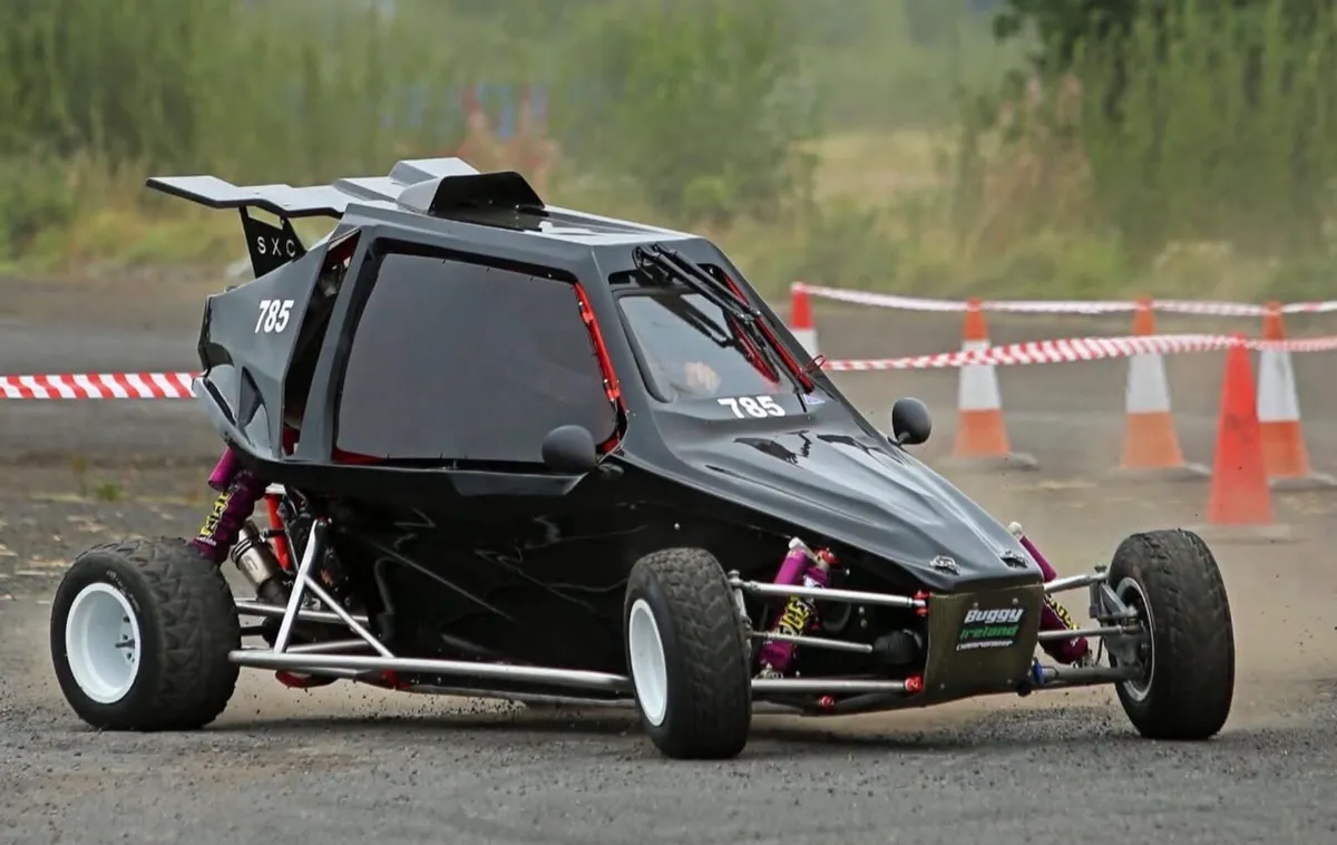 Yacar 750 - Image 1