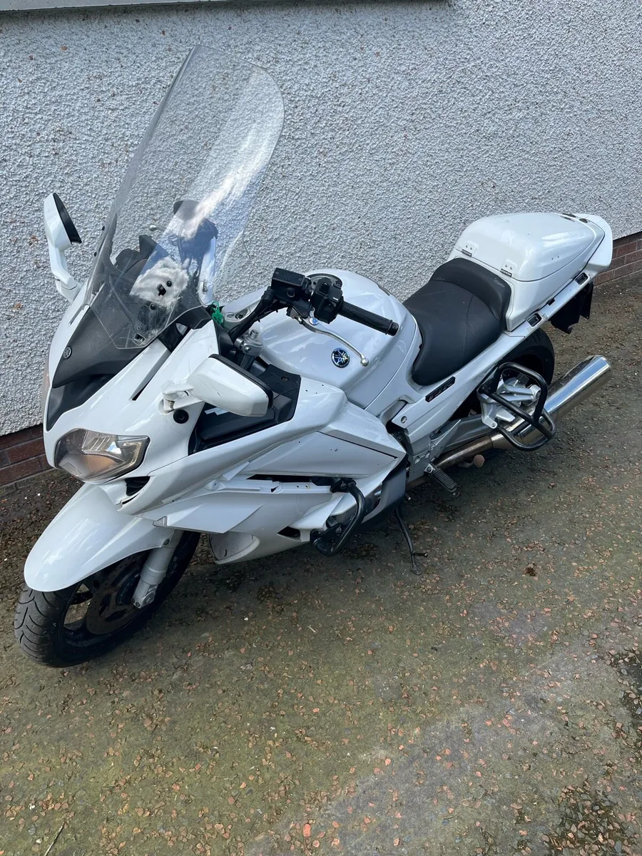 2018 Yamaha FJR - Image 2