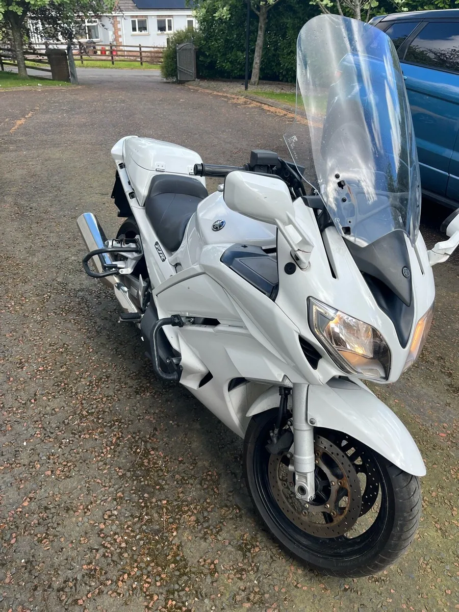 2018 Yamaha FJR - Image 3