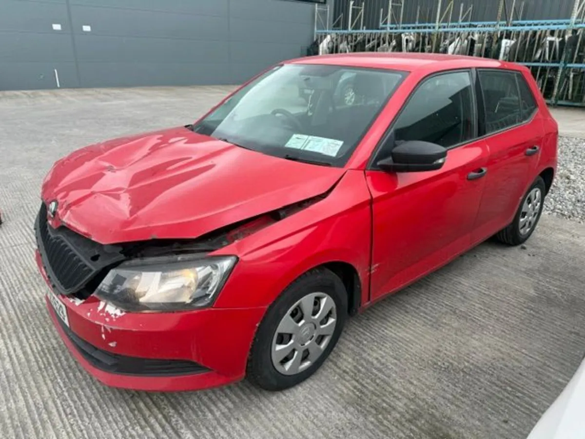 2016 SKODA FABIA - Image 2