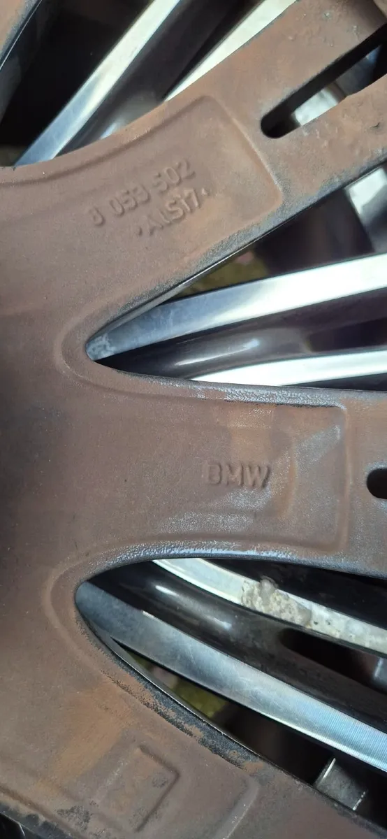 BMW 20" alloys - Image 2