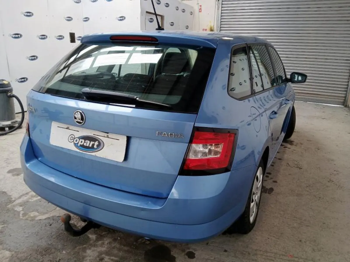 2015 SKODA FABIA 1.4TDI BREAKING / PARTS - Image 3