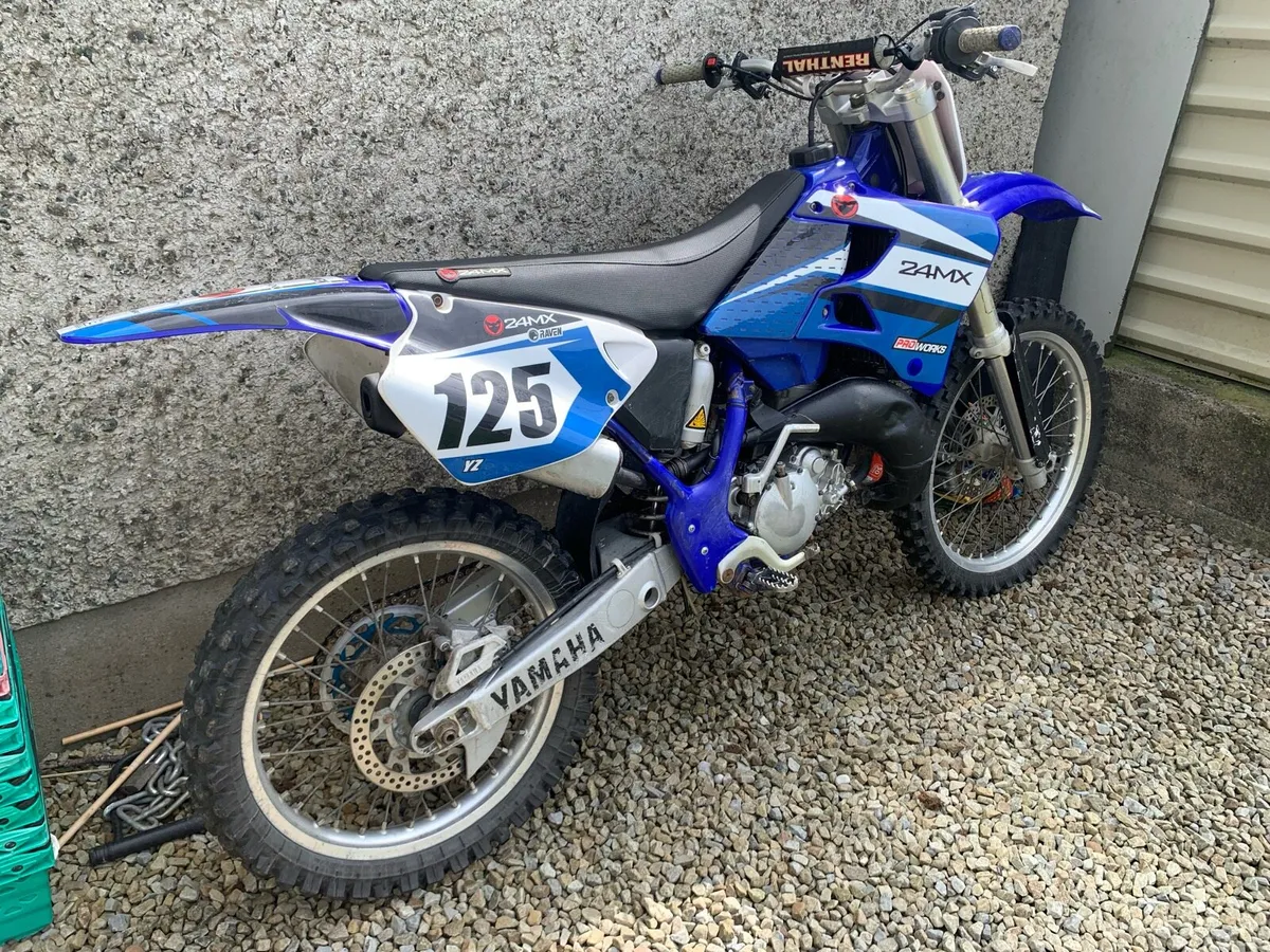 Yamaha yz 125 - Image 3