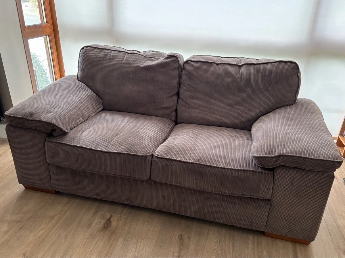 3 & 2 seater sofa - Image 1