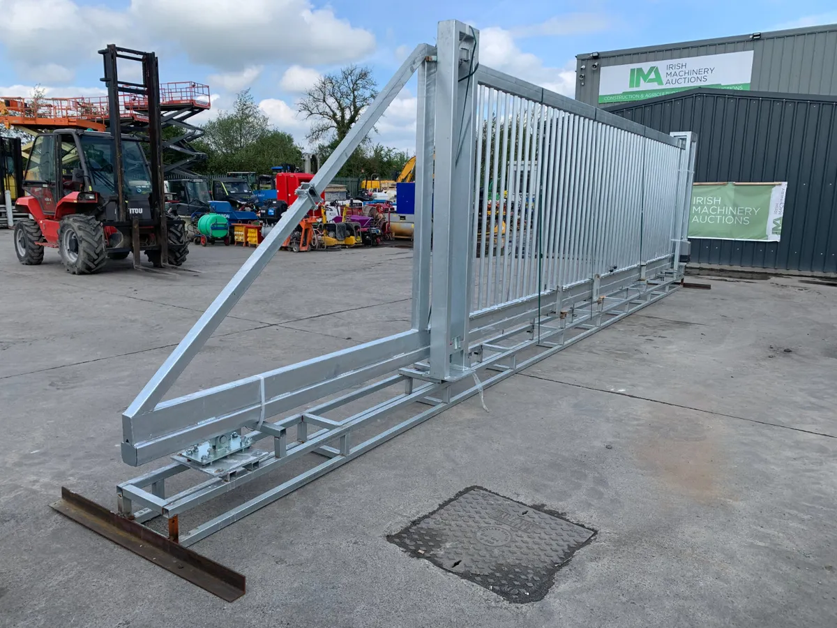 NEW 26FT X 6.4FT HEAVY DUTY ELECTRIC SLIDING GATE - Image 3