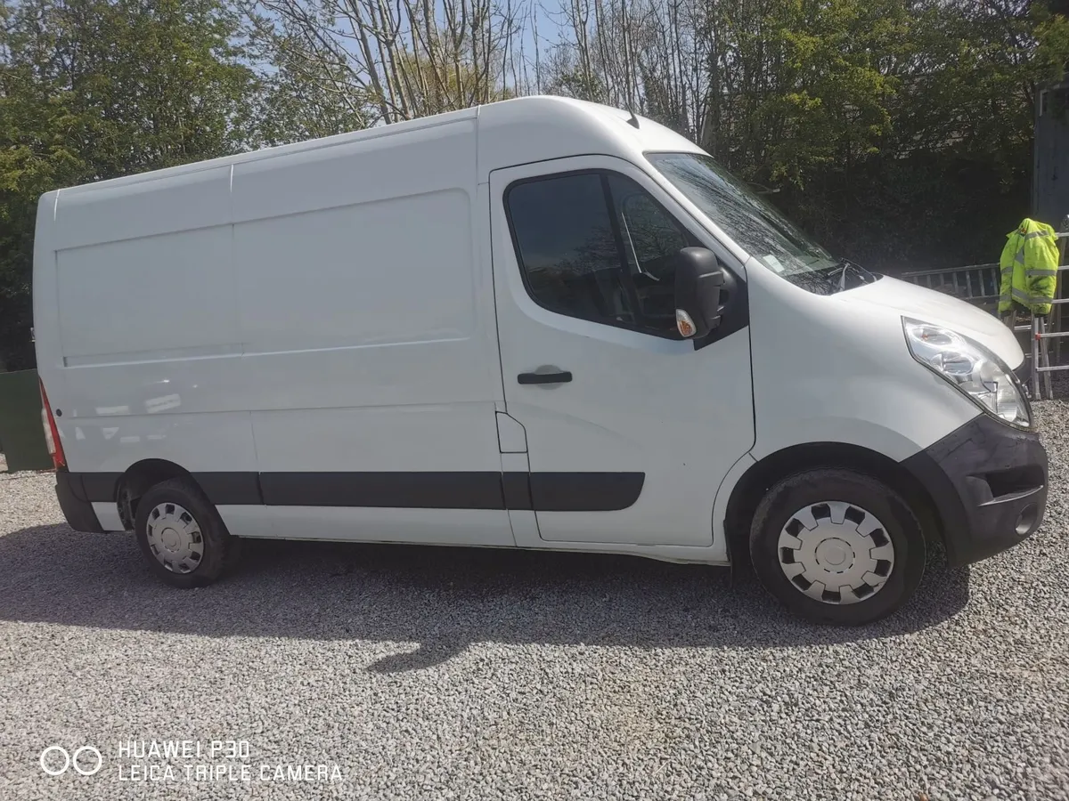 Renault Master 2018. No Vat - Image 1