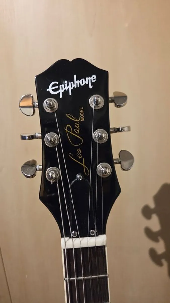 Epiphone Power Players Les Paul - Dark Matter Ebony [Pickup Only - Cork/Dublin] - Image 2