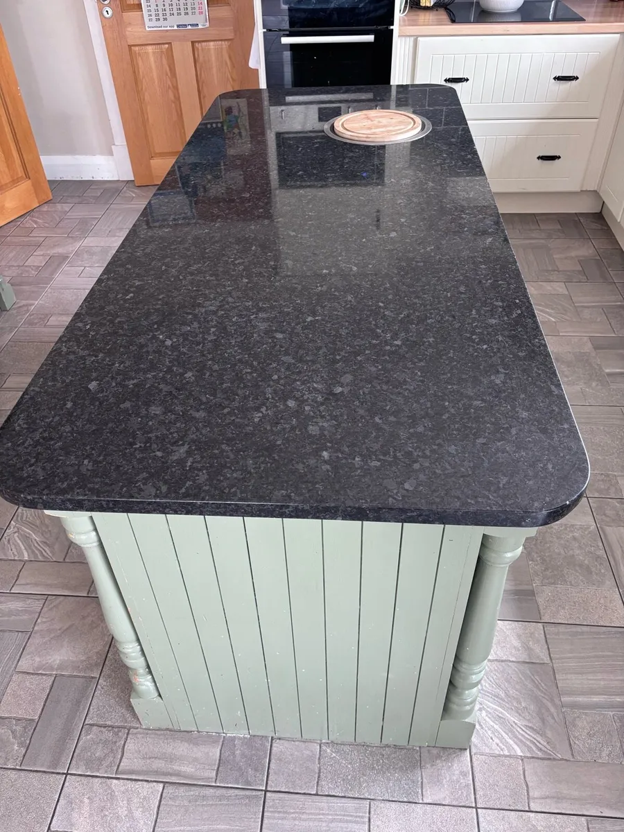 Kitchen island - Image 4