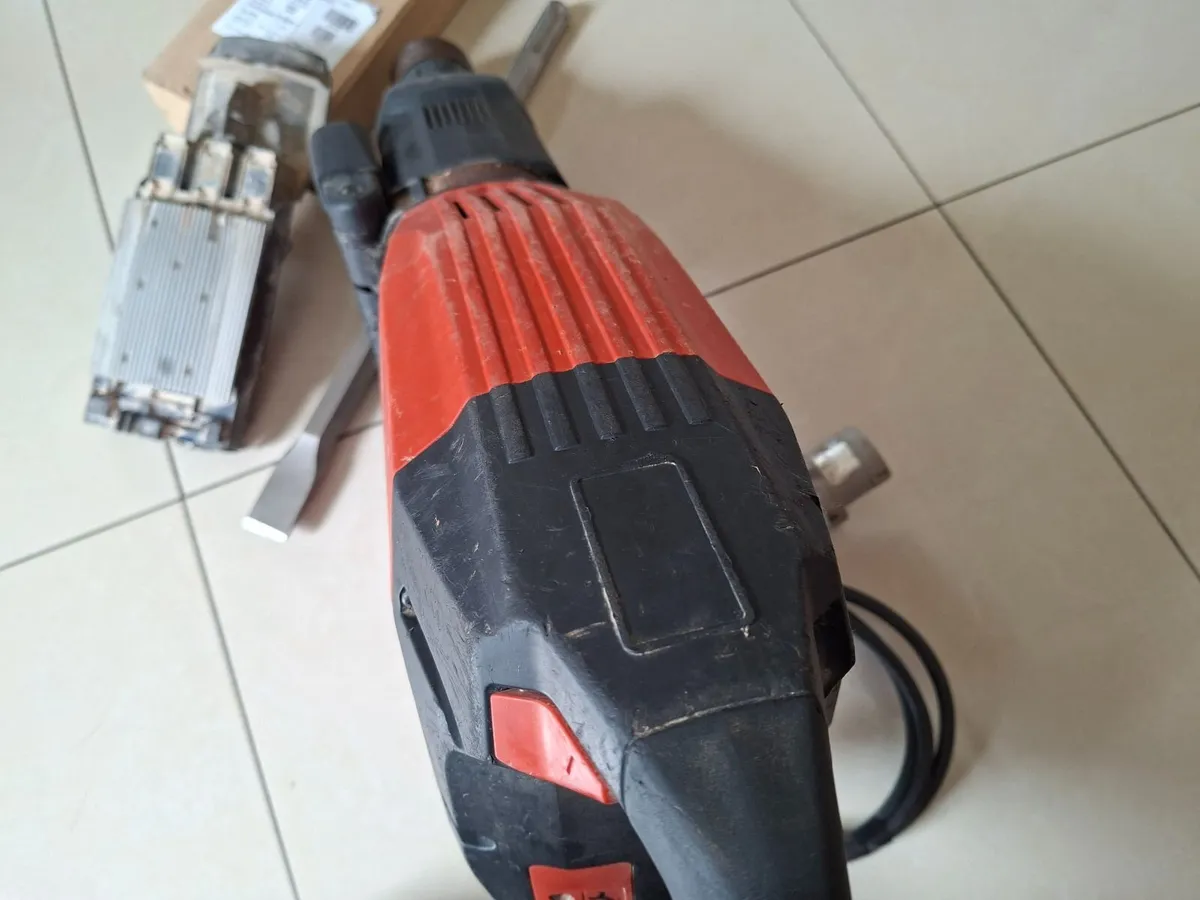 Hilti TE 1000-Avr Hi Drive Breaker 110v - Image 4