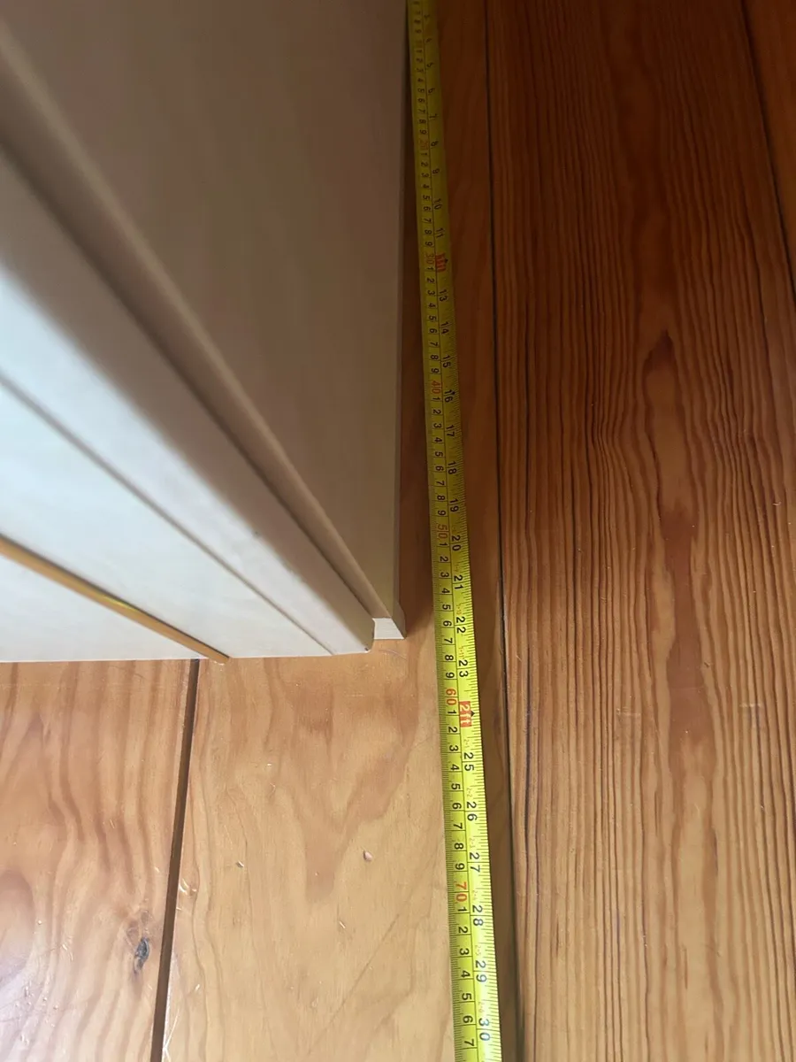 Bedroom wardrobe - Image 3