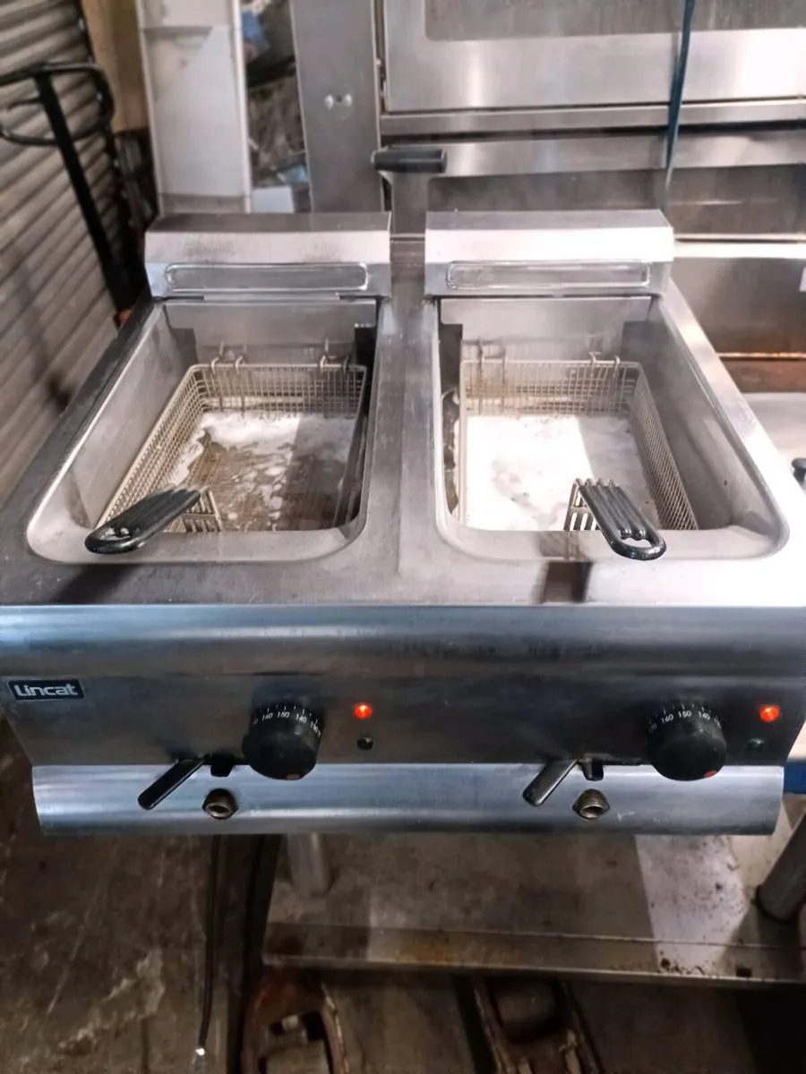 Lincat double fryer single phase - Image 2