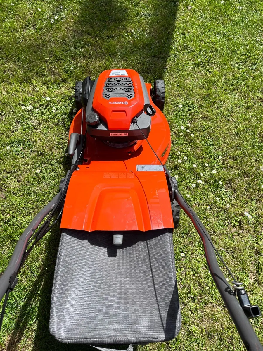 Husqvarna LC 353V Lawnmower - Image 3