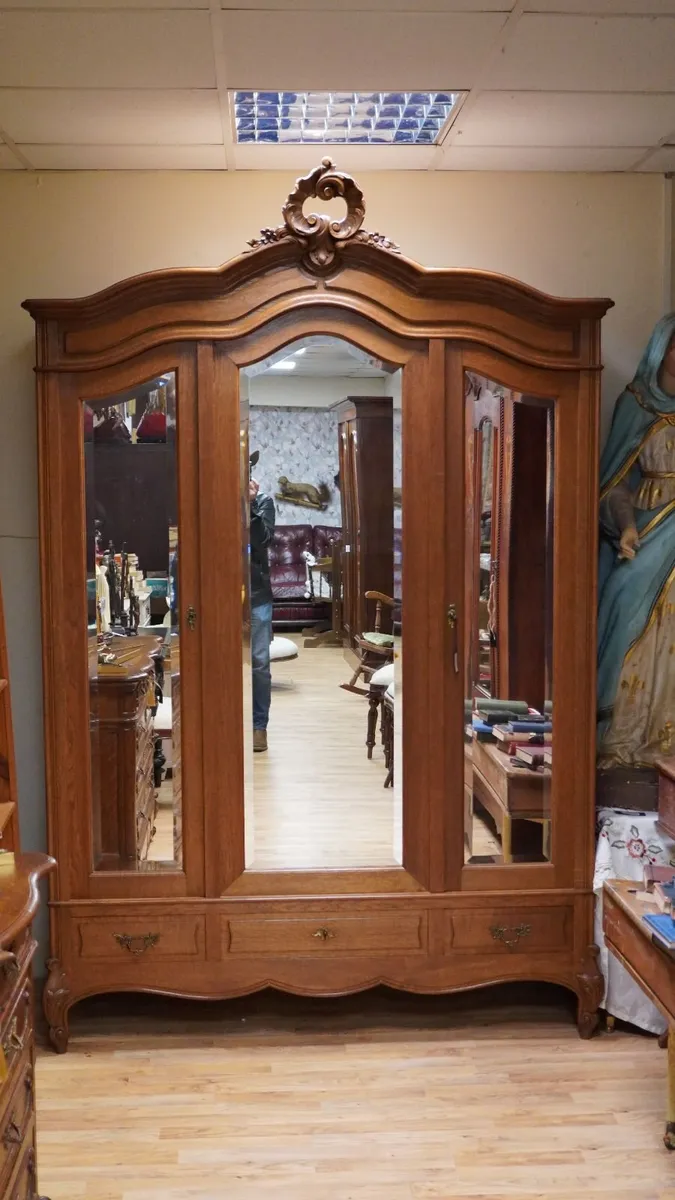 French Oak Armoire / Wardrobe - Image 2