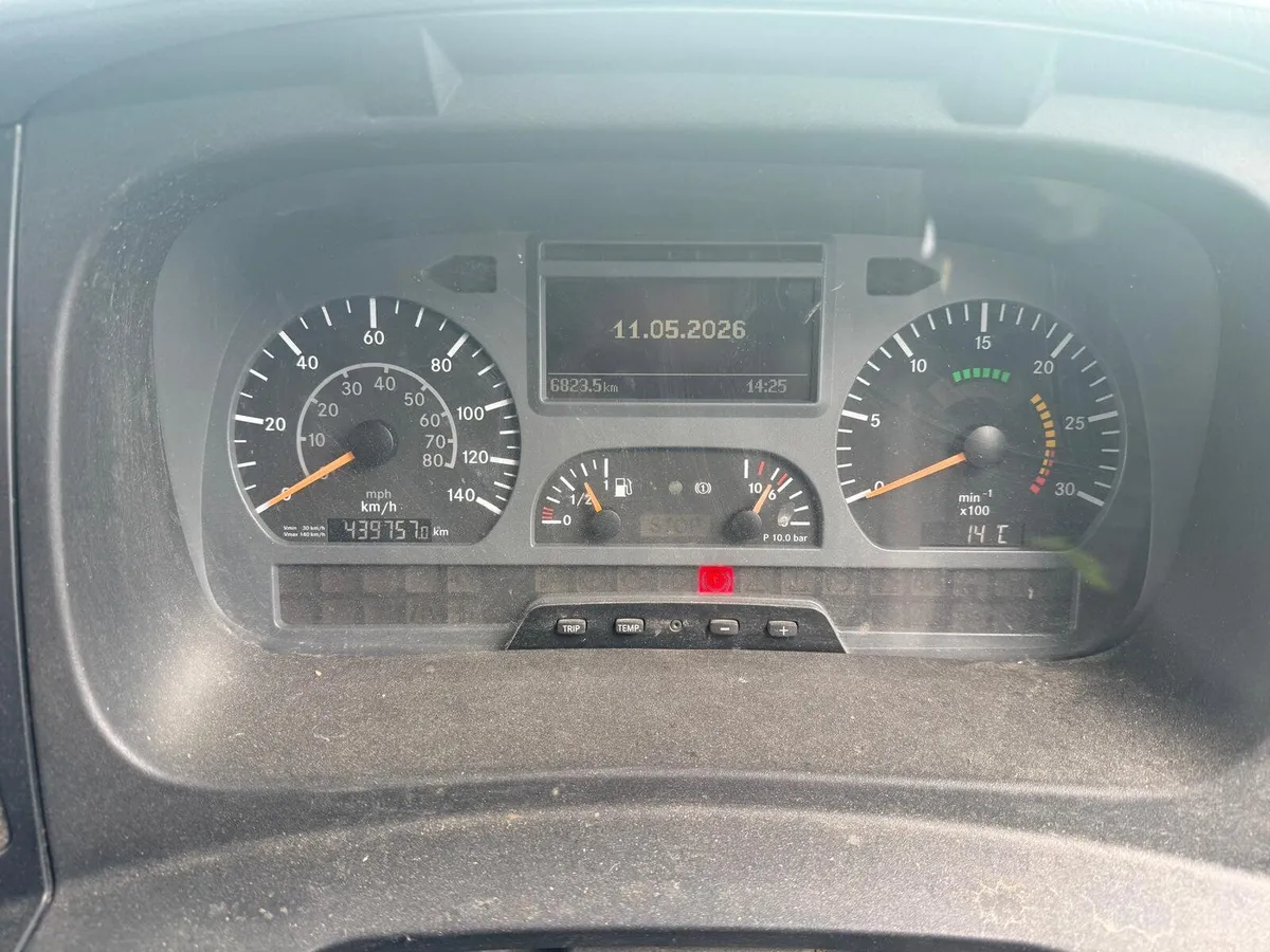 Mercedes Atego Lorry - Image 2