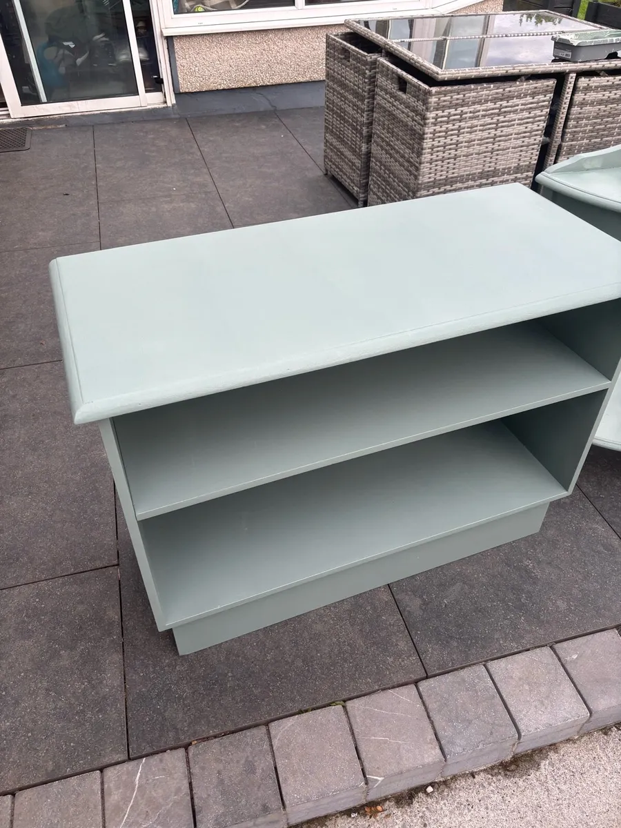 Tv stand -book shelf - Image 1