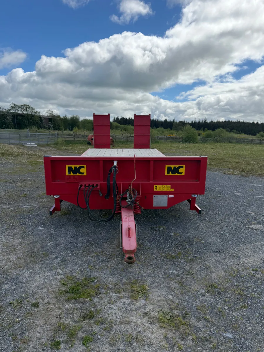2022 NC LOW LOADER - Image 2