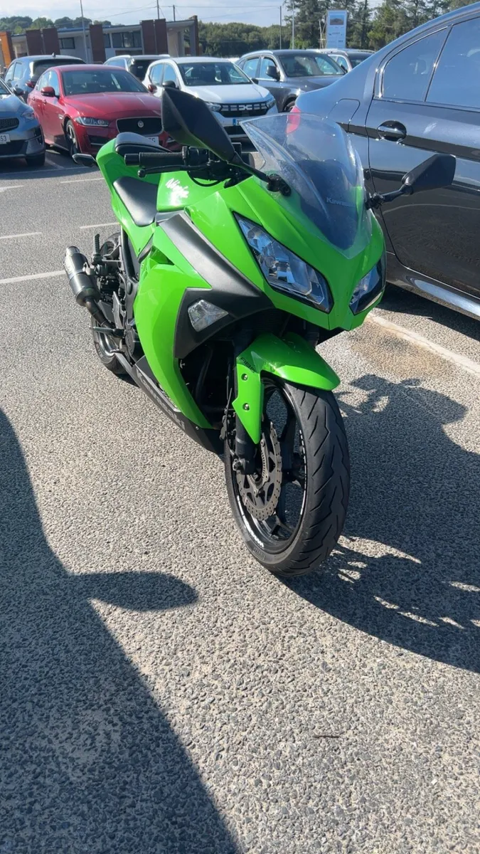 Kawasaki ninja 300 Abs - Image 2