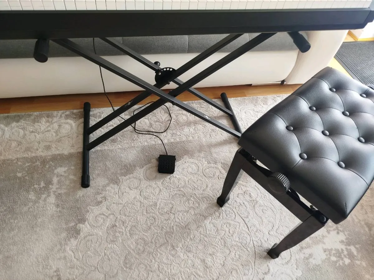 Piano - Image 2