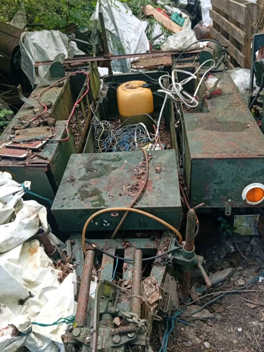 Army generator - Image 1