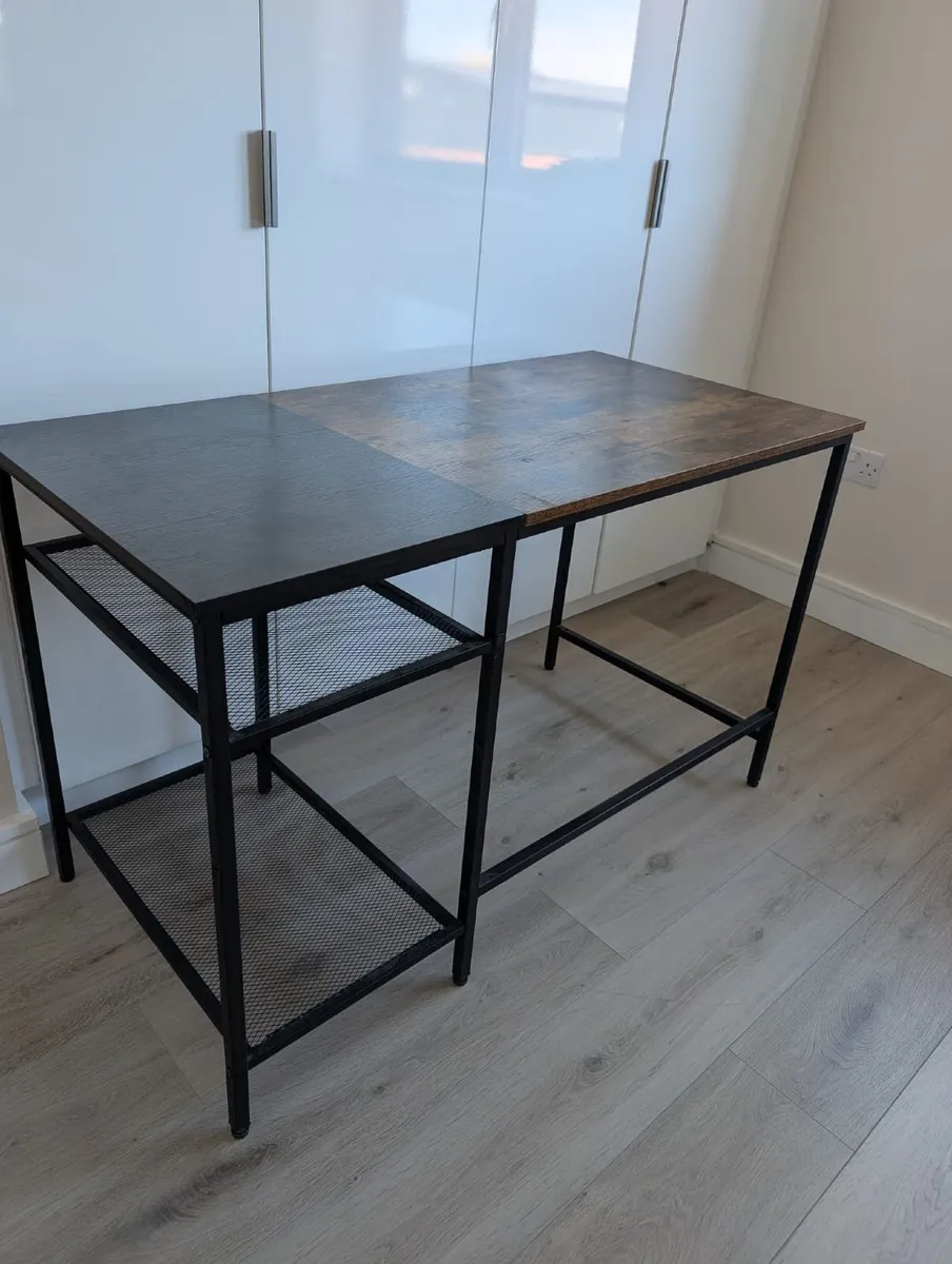 desk - Image 3
