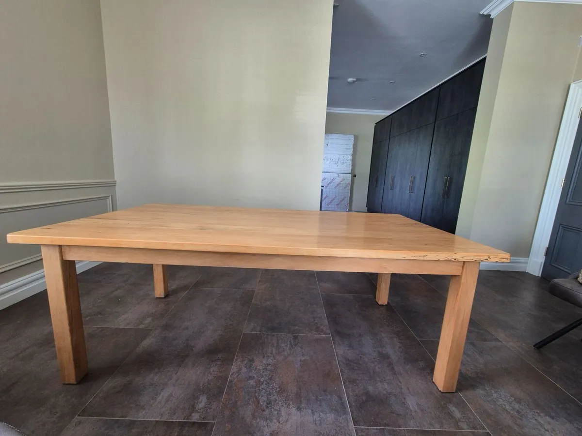 Dining table & chairs - Image 3