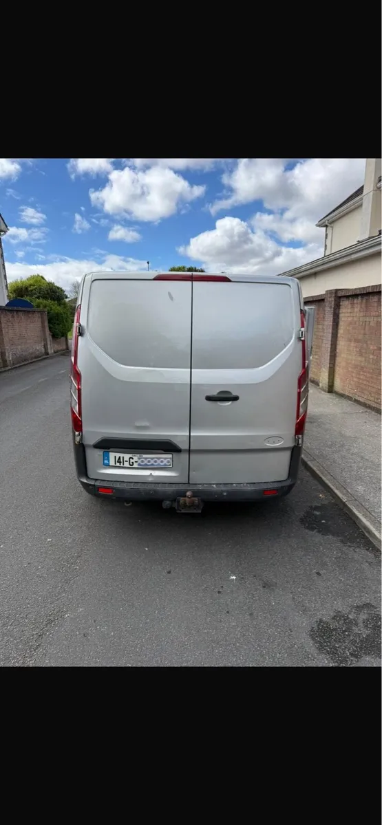 Ford Transit Custom Van - Image 3