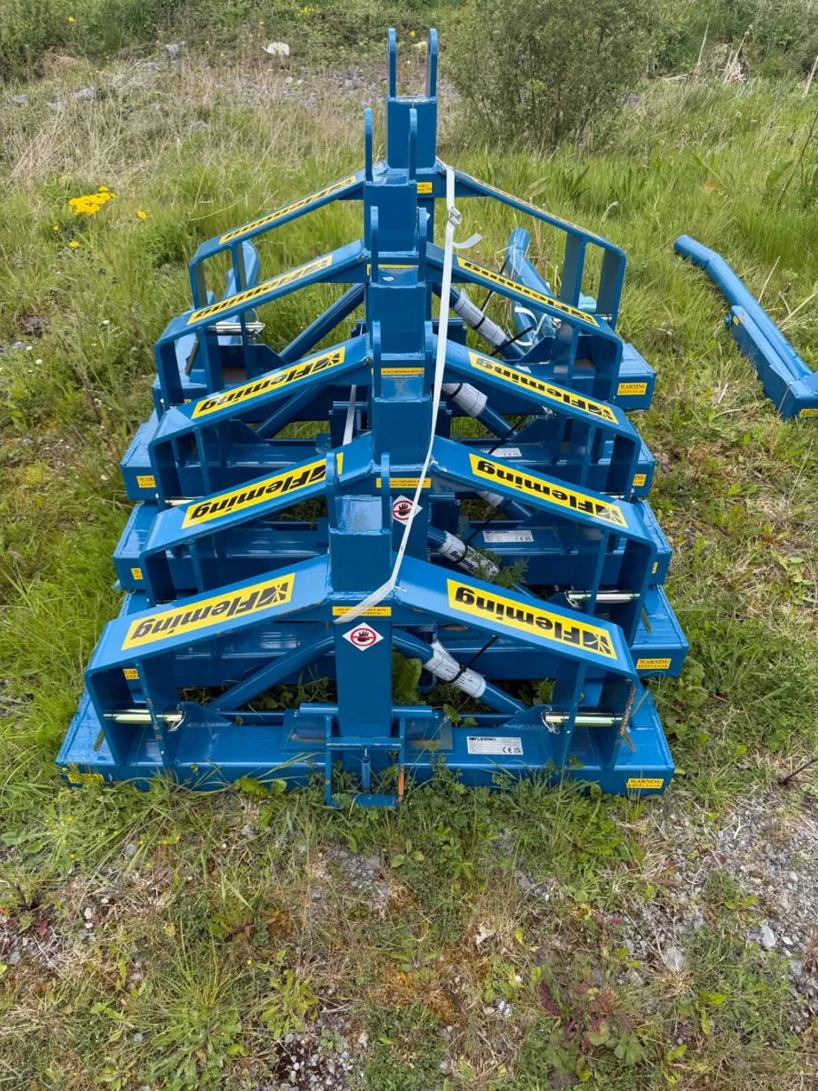 Fleming bale handler - Image 3