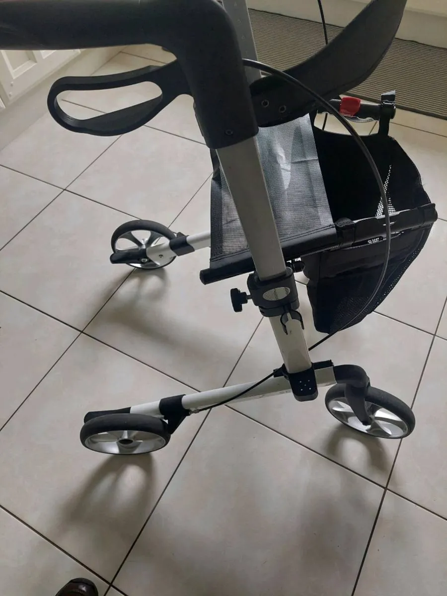 Server Rollator - Image 2