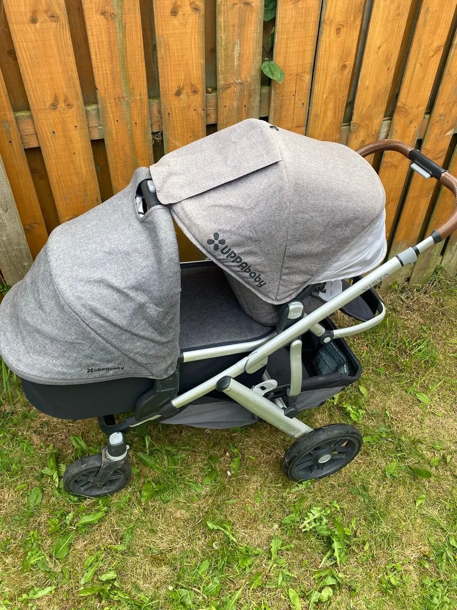 Uppababy V2+ lower adapters - Image 3