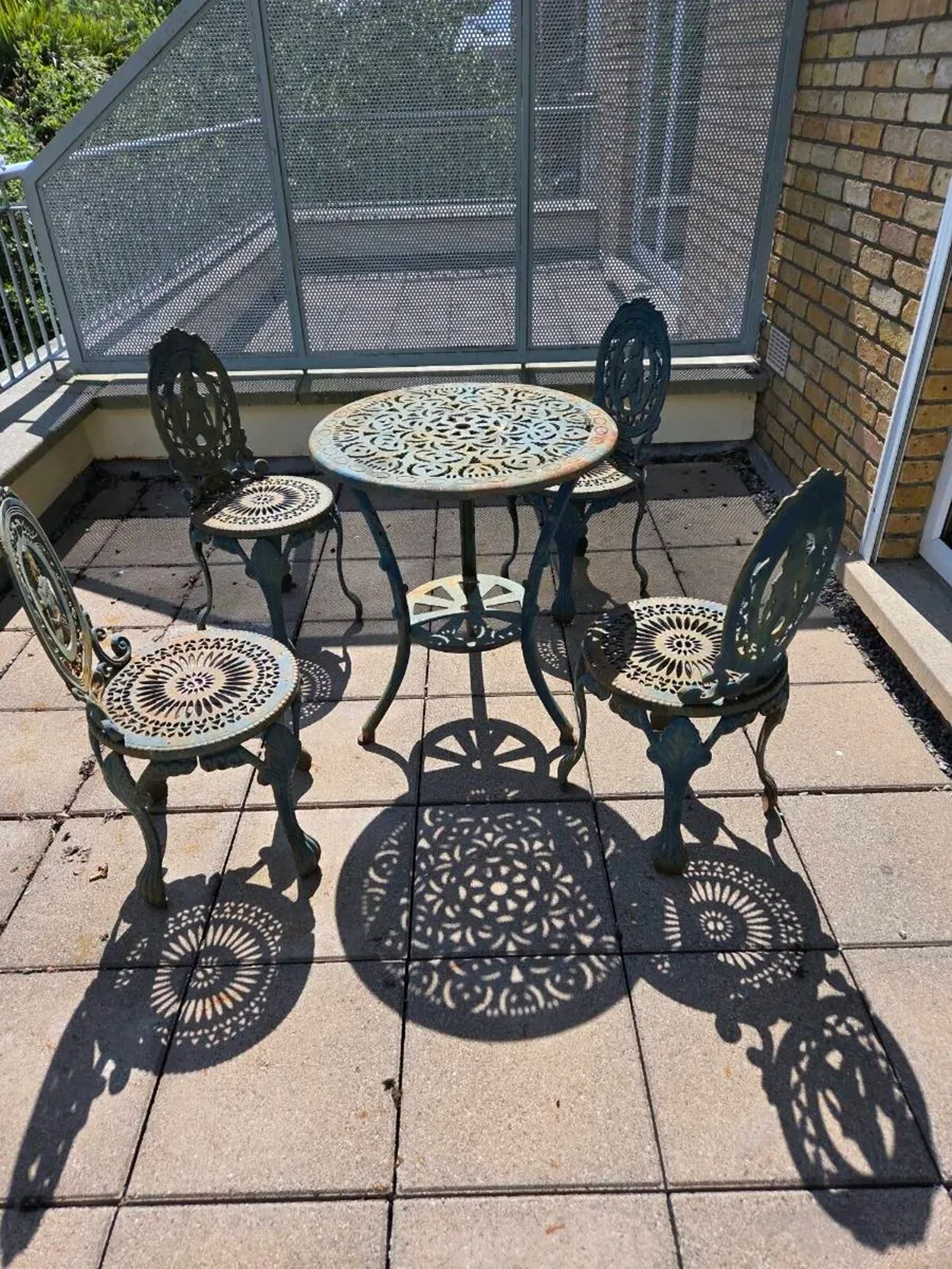 Garden furniture - Image 2