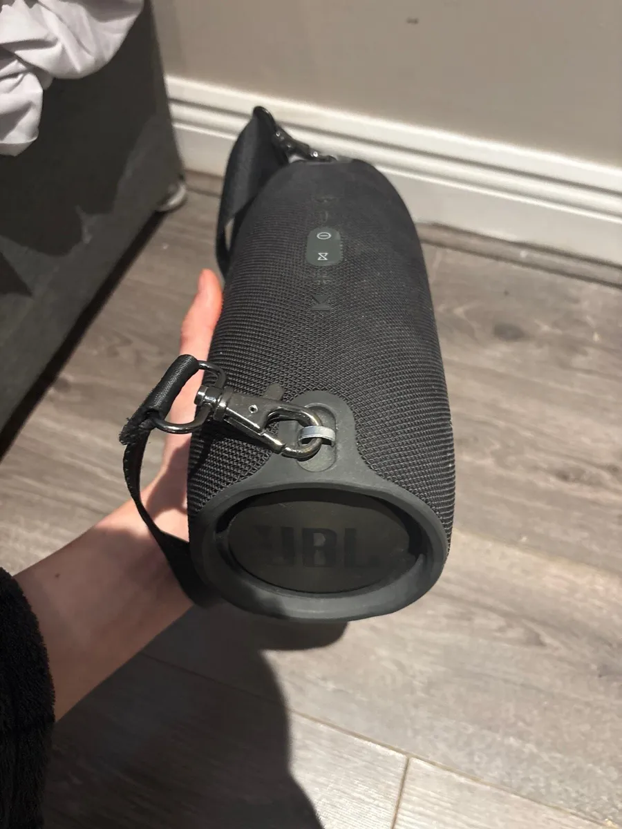 JBL XTREME speaker - Image 3