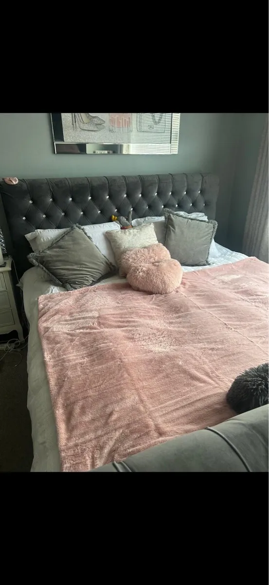 Super King Bed - Image 1