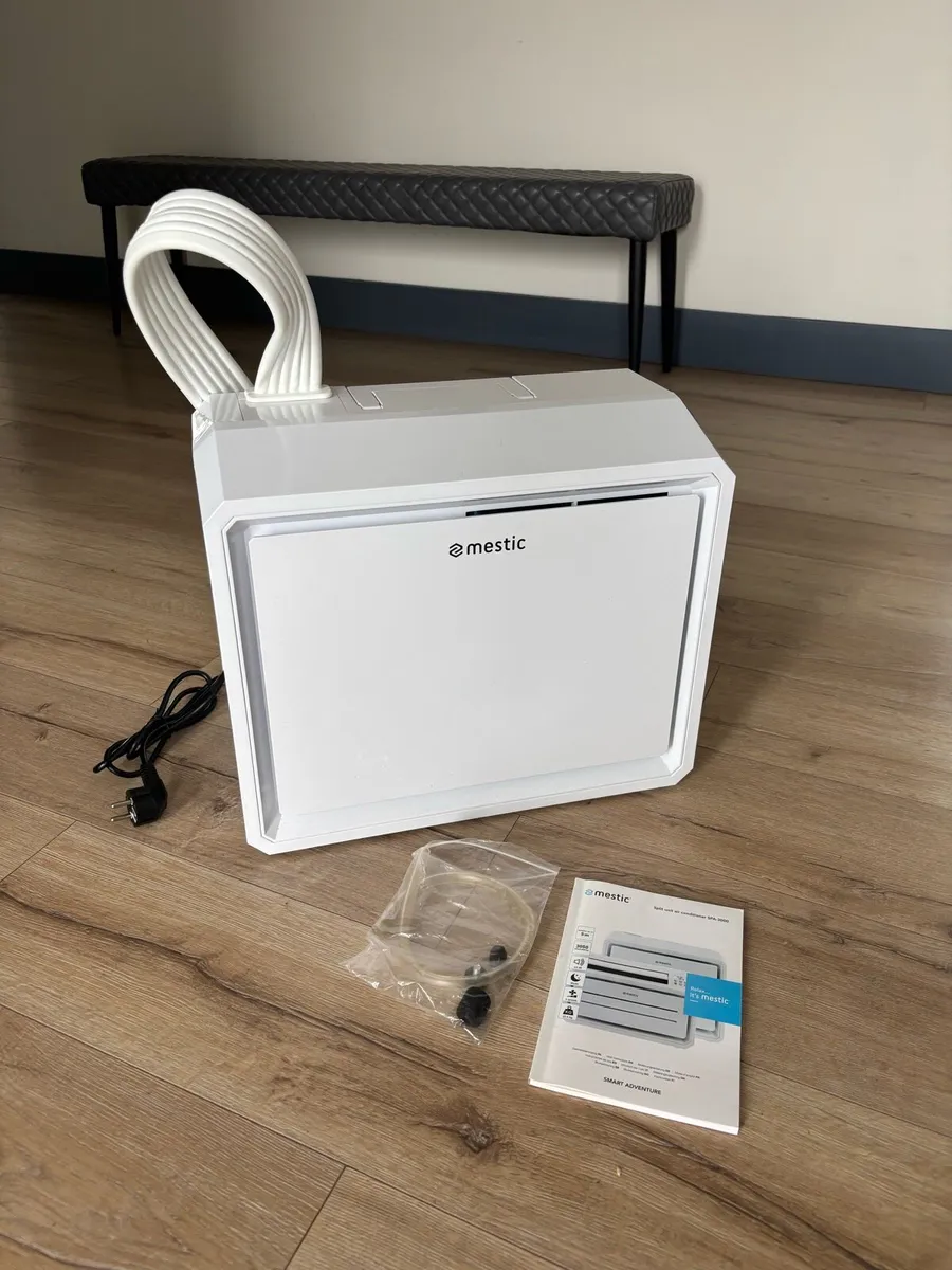Mestic split air-conditioning unit - Image 1