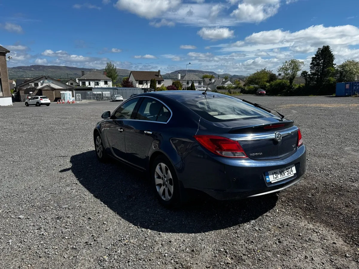 131 Insignia - Image 4