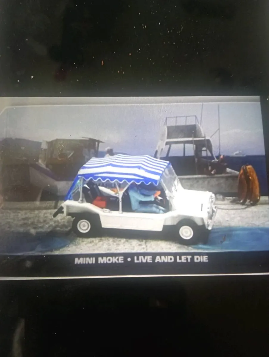 JAMES BOND MNNI MOKE LIVE AND DIE  DIE-CAST MODLE - Image 1