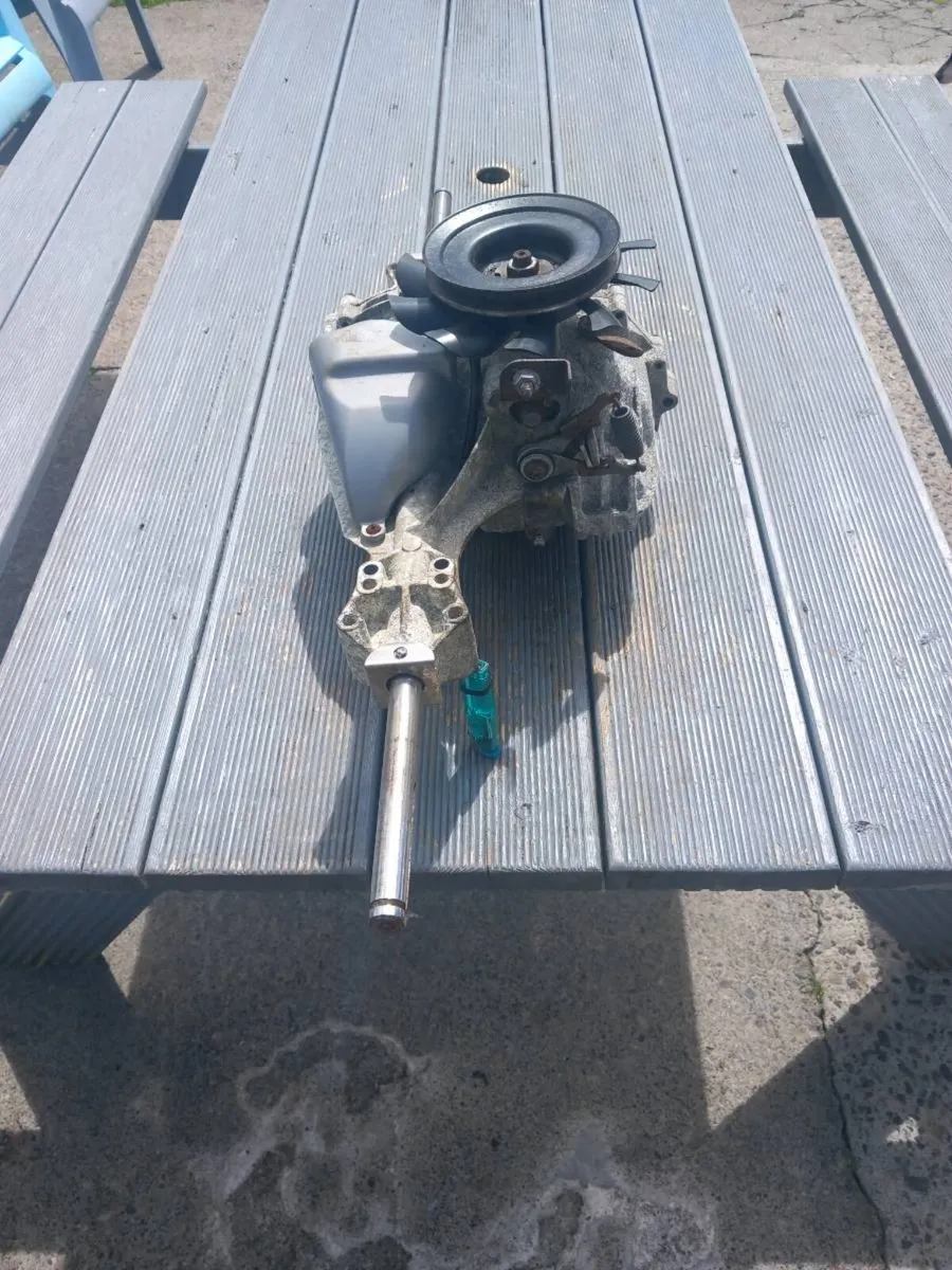 Snapper hydrostatic transmission for sale - Image 4