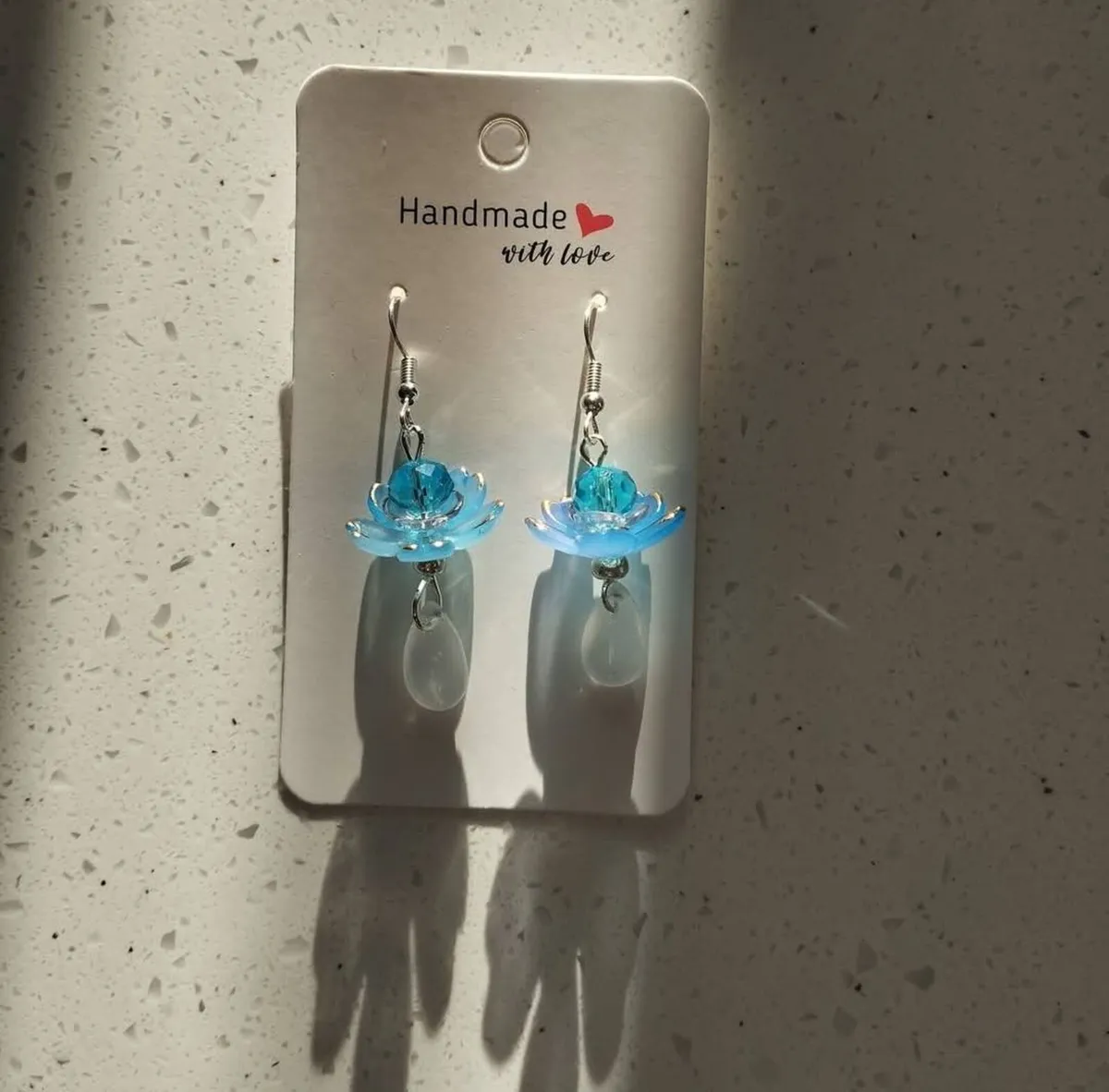 Earing - Image 1