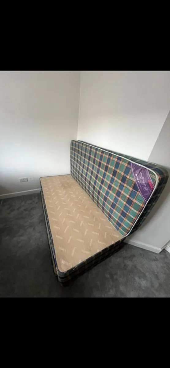 Single/ Double Bed - Image 2