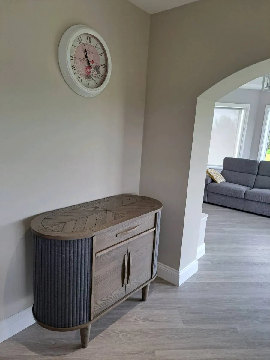 Sideboard - Image 2