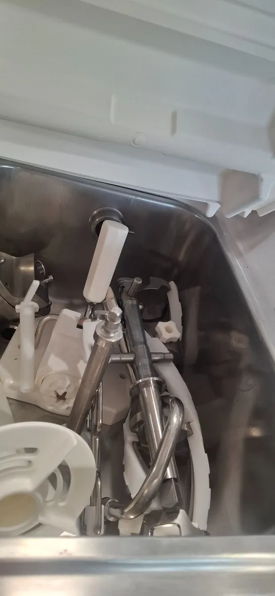 Ice Cream Machine - Image 3