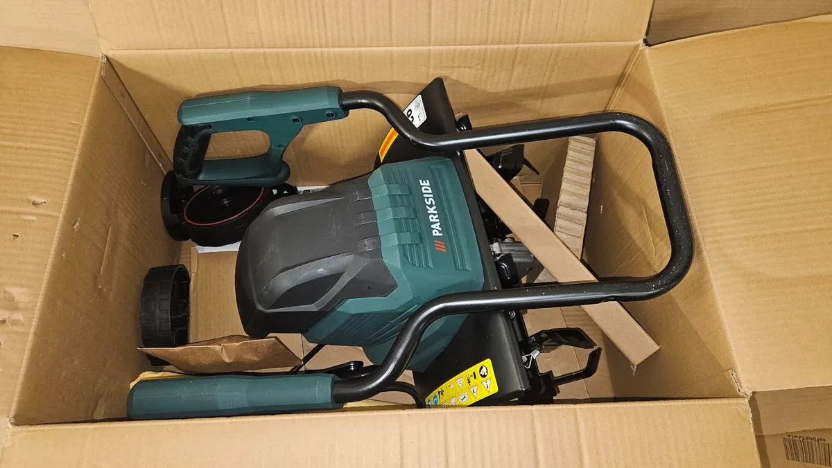 Electric cultivator