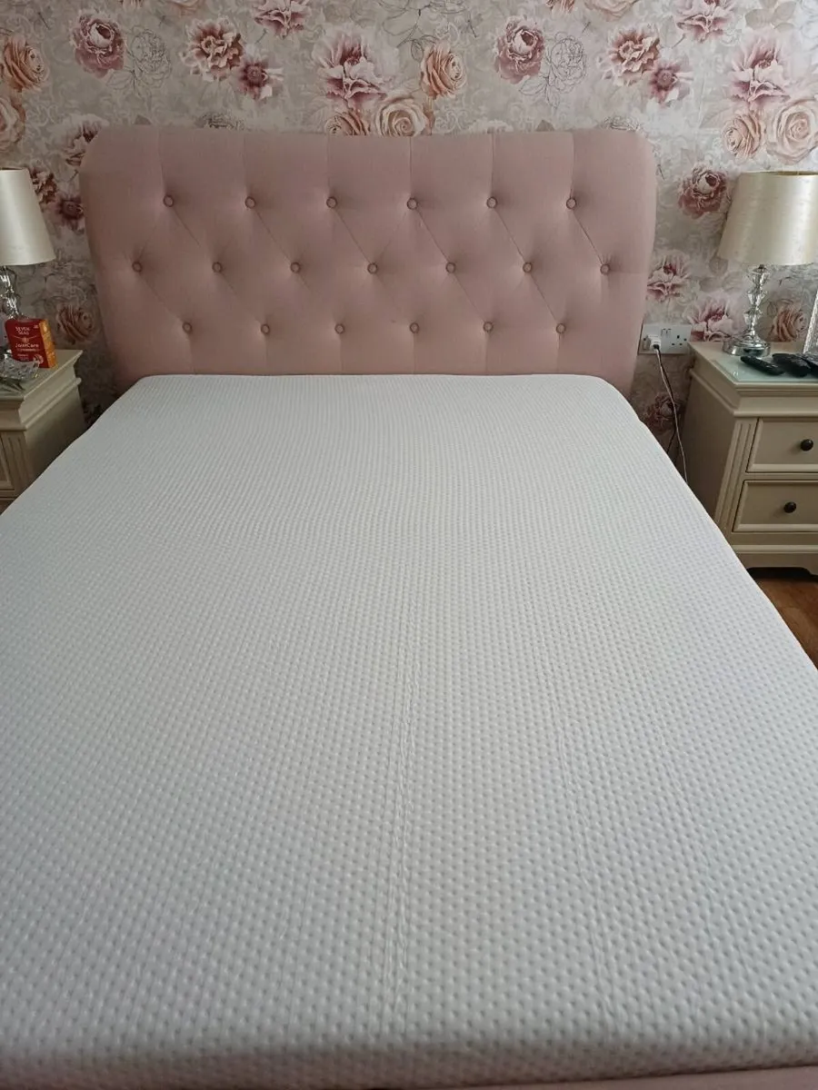 Bed frame - Image 3