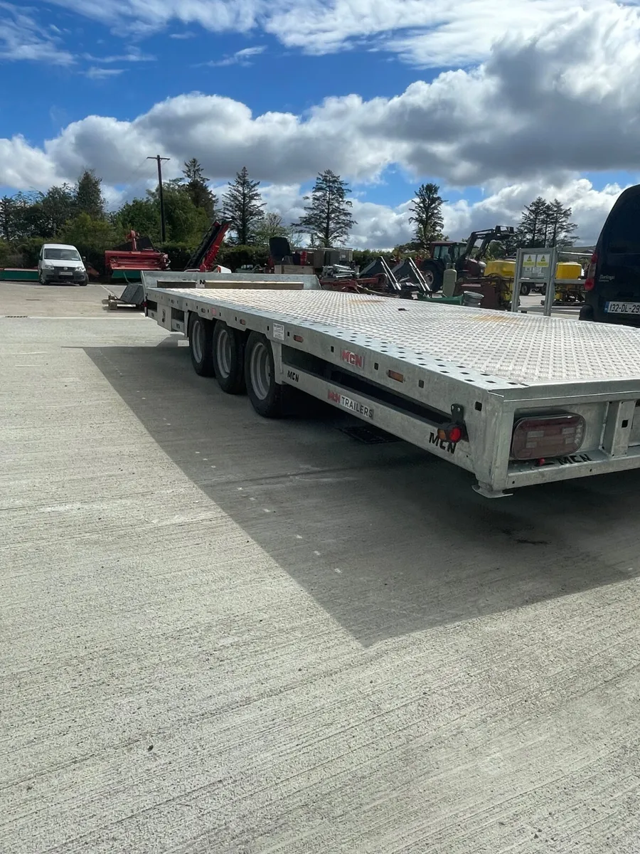 MCN 18X7 Tri Axle Trailer - Image 2