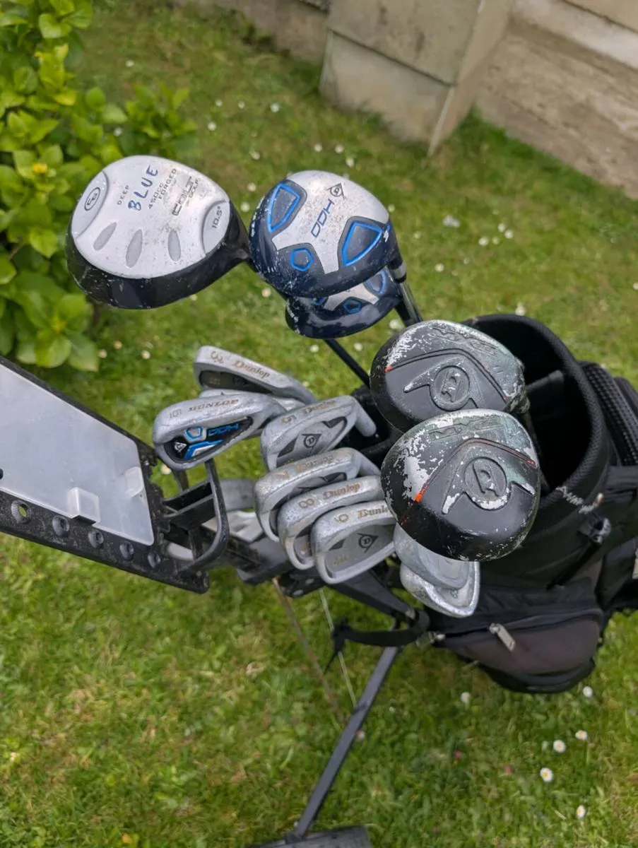 Beginner Golf clubs set up first come first served - Image 3